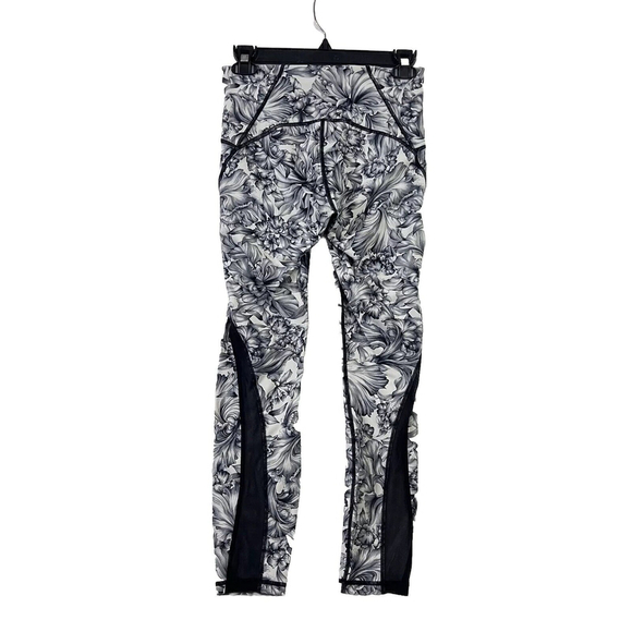 Lululemon Leggings Sz 6 Train Times 7/8 Pant Light Garden White Black Floral - Picture 3 of 13